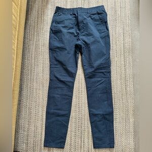 Eddie Bauer Women's Navy Straight Leg Pants